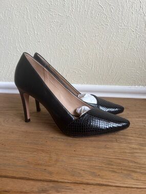 ANTONIO MELANI Black Pointed Snake-Textured Leather Pumps